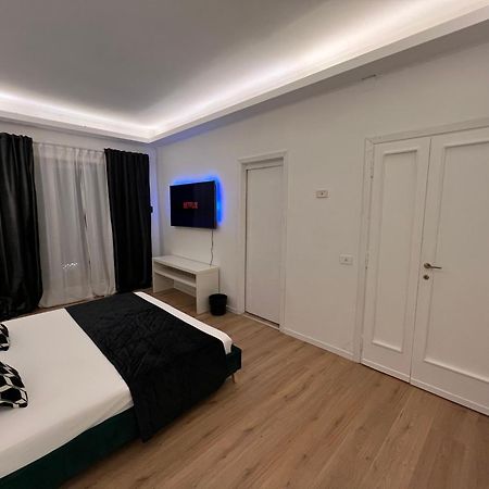 Luxury Suite Rialto Рим Екстериор снимка